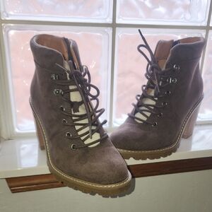 Universal Thread Taupe Lace-Up Ankle Booties